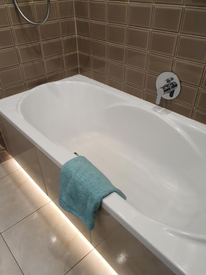 Appartement Apartament Lux à Koszalin Extérieur photo